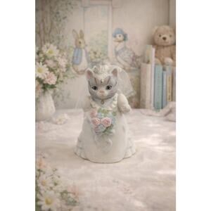 Vintage Schmid Kitty Cucumber Figurine Bride 1989